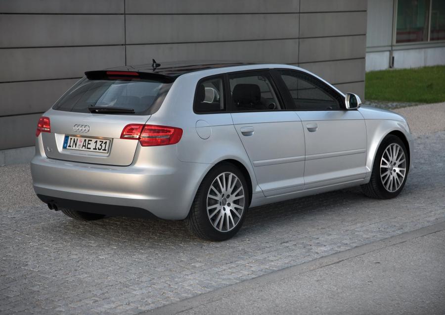  Audi A3 2.0T (8P) 2008 года  (фото 31 из 37)
